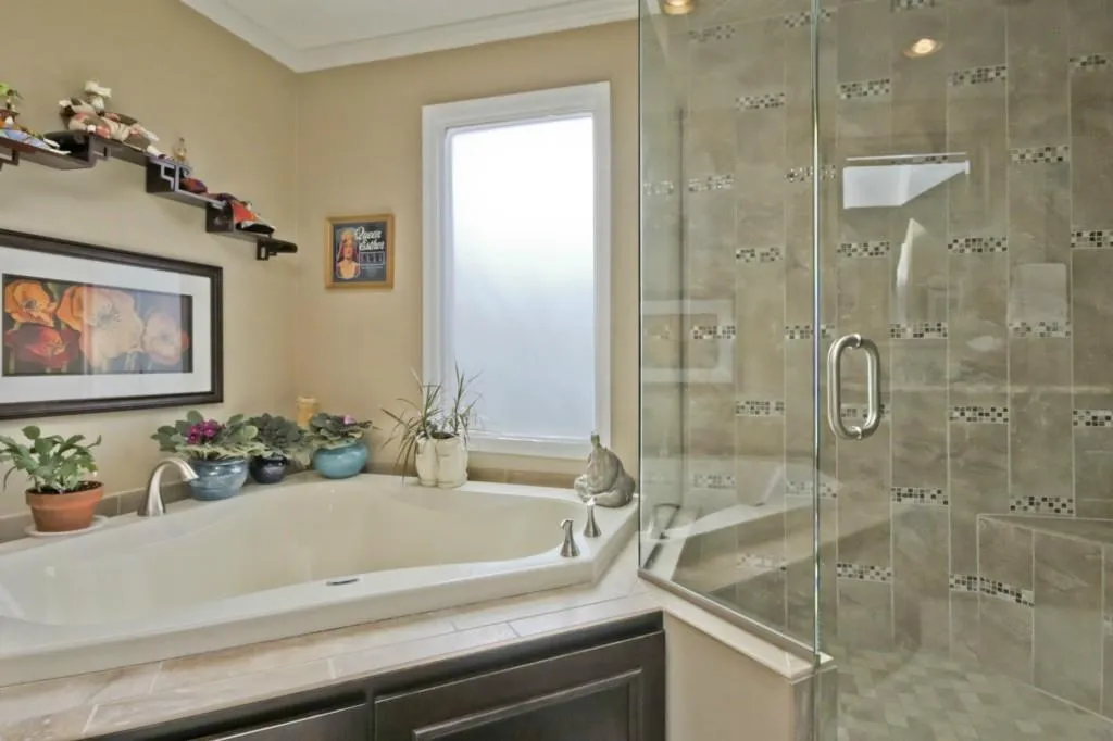 225 Woodrill Way, Sandy Springs, Georgia 30350, 4 Bedrooms Bedrooms, ,3 BathroomsBathrooms,Residential,Sold,225 Woodrill Way,5601372