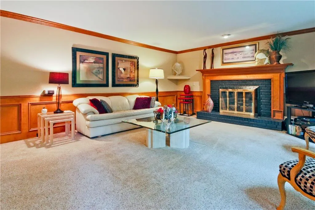 225 Woodrill Way, Sandy Springs, Georgia 30350, 4 Bedrooms Bedrooms, ,3 BathroomsBathrooms,Residential,Sold,225 Woodrill Way,5601372