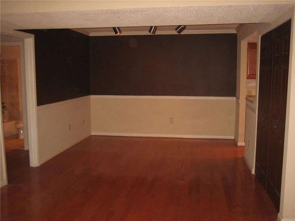 6900 Roswell Road Nw Unit Q18, Atlanta, Georgia 30328, 2 Bedrooms Bedrooms, ,2 BathroomsBathrooms,Residential,Sold,6900 Roswell Road Nw Unit Q18,5820651