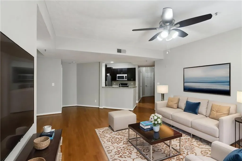 1250 Parkwood Circle Se Unit 2201, Atlanta, Georgia 30339, 2 Bedrooms Bedrooms, ,2 BathroomsBathrooms,Residential,For Sale,1250 Parkwood Circle Se Unit 2201,7556000