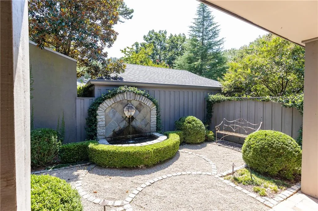 716 Mill Walk, Atlanta, Georgia 30327, 3 Bedrooms Bedrooms, ,3 BathroomsBathrooms,Residential,For Sale,716 Mill Walk,7649675