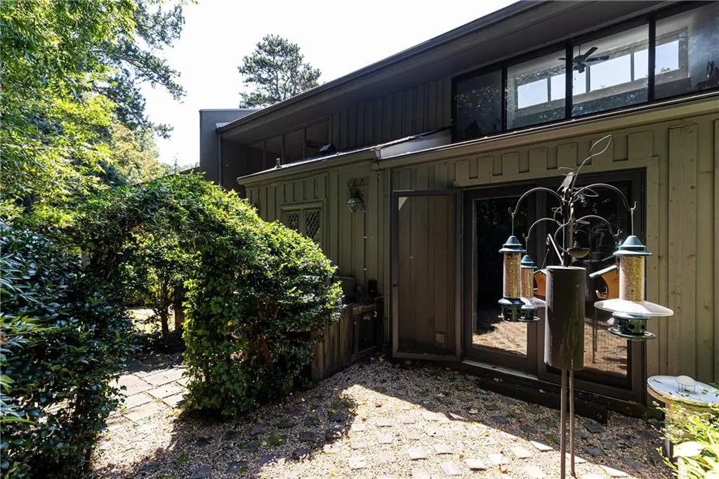 716 Mill Walk, Atlanta, Georgia 30327, 3 Bedrooms Bedrooms, ,3 BathroomsBathrooms,Residential,For Sale,716 Mill Walk,7649675