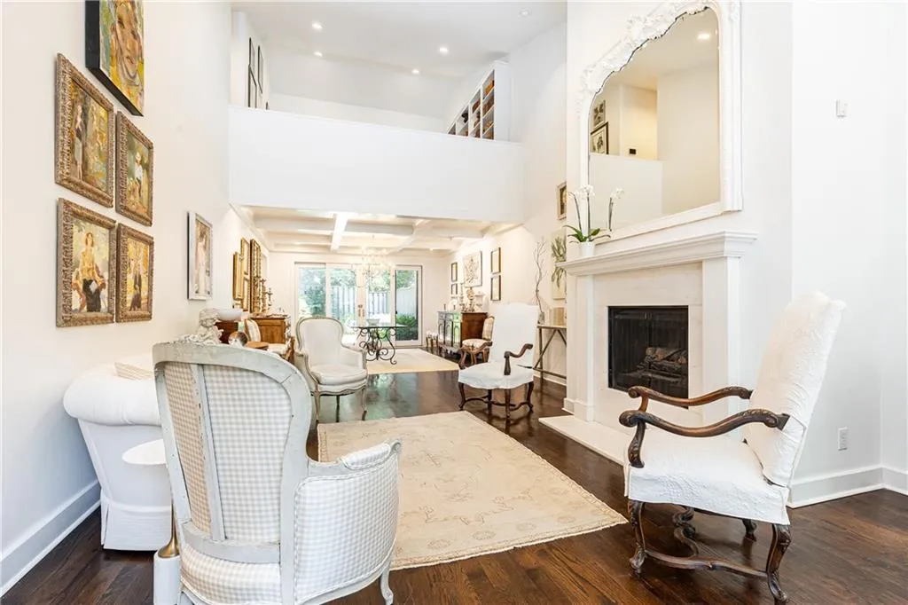 716 Mill Walk, Atlanta, Georgia 30327, 3 Bedrooms Bedrooms, ,3 BathroomsBathrooms,Residential,For Sale,716 Mill Walk,7649675