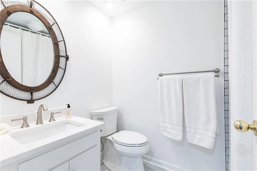 716 Mill Walk, Atlanta, Georgia 30327, 3 Bedrooms Bedrooms, ,3 BathroomsBathrooms,Residential,For Sale,716 Mill Walk,7649675