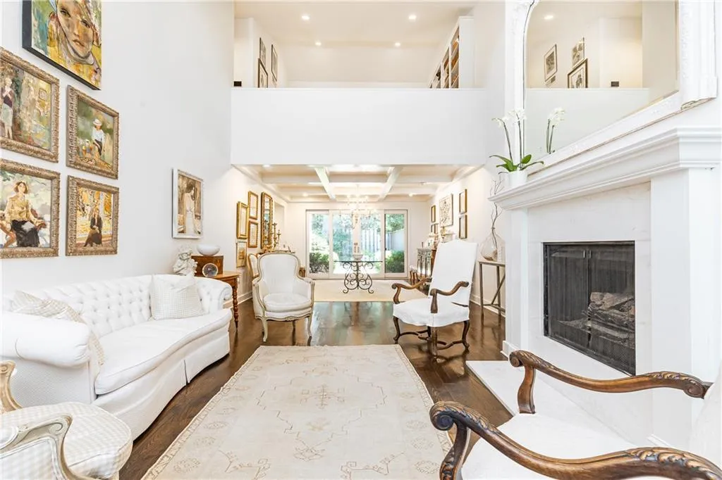 716 Mill Walk, Atlanta, Georgia 30327, 3 Bedrooms Bedrooms, ,3 BathroomsBathrooms,Residential,For Sale,716 Mill Walk,7649675