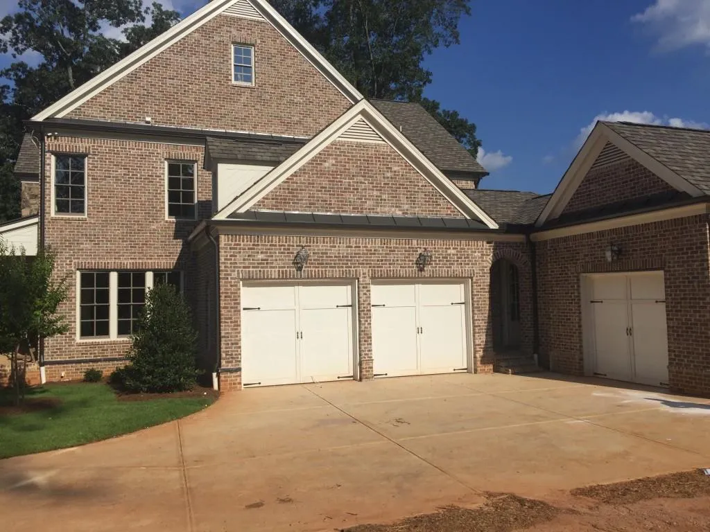 855 Loridans Drive, Atlanta, Georgia 30342, 5 Bedrooms Bedrooms, ,5 BathroomsBathrooms,Residential,Sold,855 Loridans Drive,5890458