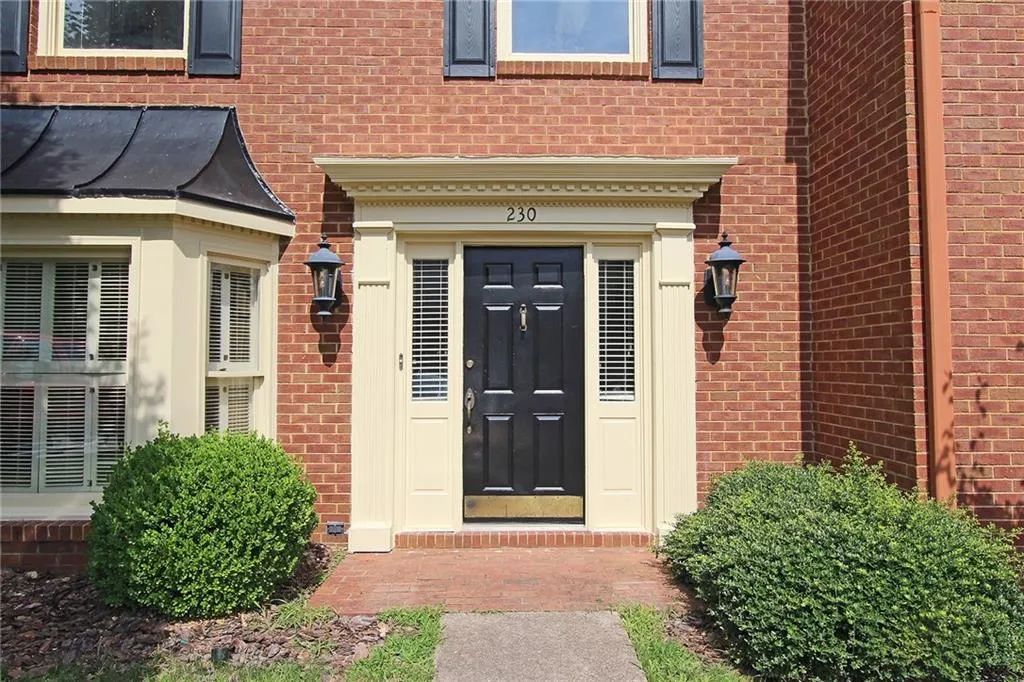 230 Towergate Place, Sandy Springs, Georgia 30350, 3 Bedrooms Bedrooms, ,2 BathroomsBathrooms,Residential,Sold,230 Towergate Place,5712159