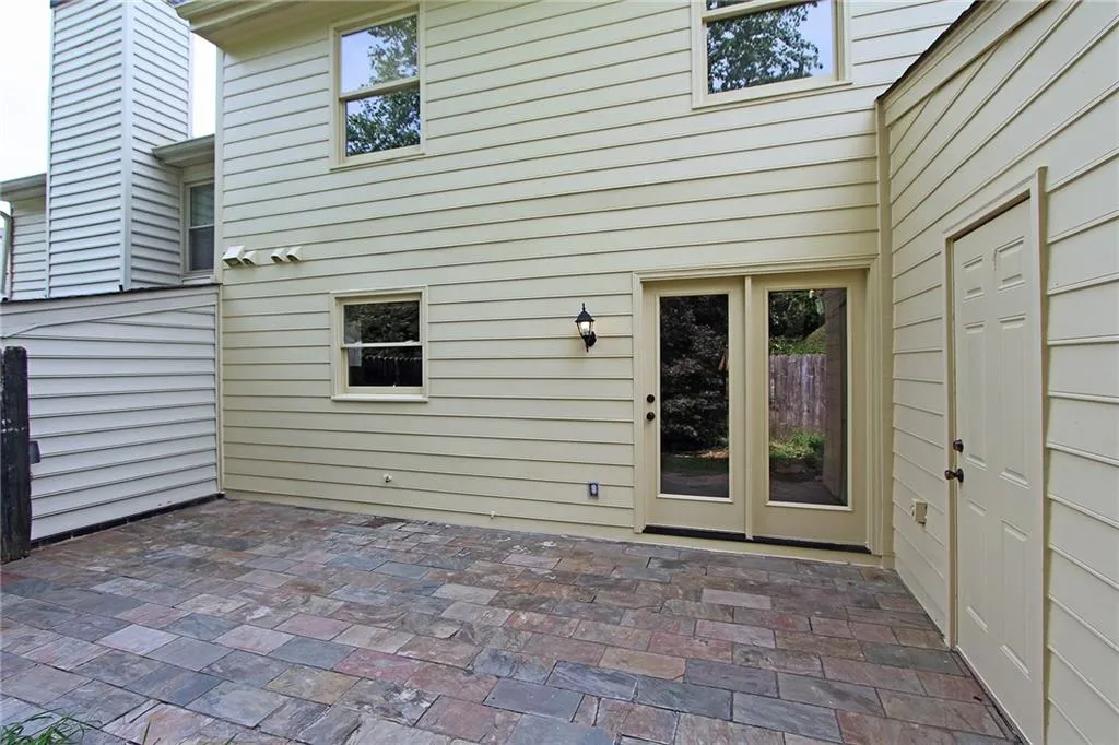 230 Towergate Place, Sandy Springs, Georgia 30350, 3 Bedrooms Bedrooms, ,2 BathroomsBathrooms,Residential,Sold,230 Towergate Place,5712159