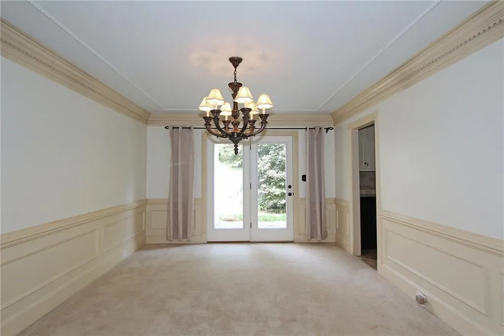 230 Towergate Place, Sandy Springs, Georgia 30350, 3 Bedrooms Bedrooms, ,2 BathroomsBathrooms,Residential,Sold,230 Towergate Place,5712159