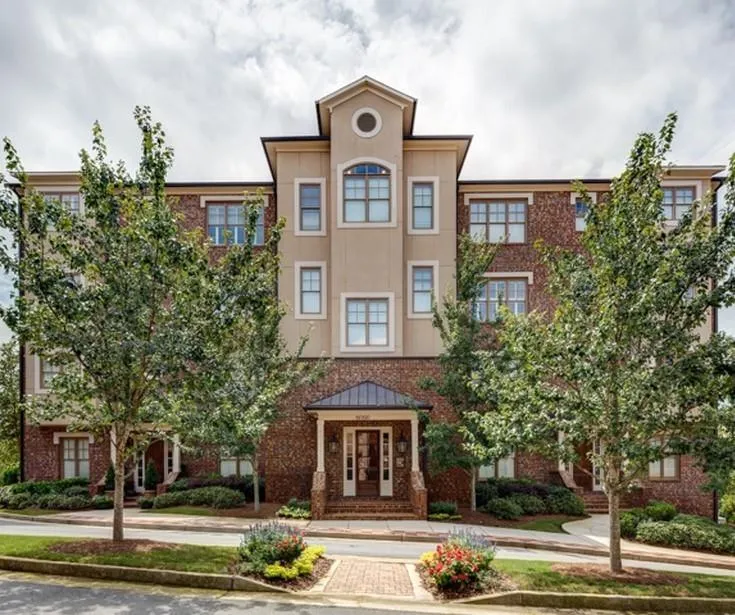 6060 City Walk Lane Unit 402, Sandy Springs, Georgia 30328, 3 Bedrooms Bedrooms, ,3 BathroomsBathrooms,Residential,Sold,6060 City Walk Lane Unit 402,6673587