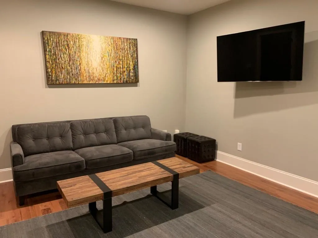 6060 City Walk Lane Unit 402, Sandy Springs, Georgia 30328, 3 Bedrooms Bedrooms, ,3 BathroomsBathrooms,Residential,Sold,6060 City Walk Lane Unit 402,6673587