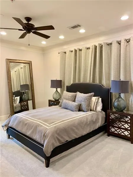 6060 City Walk Lane Unit 402, Sandy Springs, Georgia 30328, 3 Bedrooms Bedrooms, ,3 BathroomsBathrooms,Residential,Sold,6060 City Walk Lane Unit 402,6673587