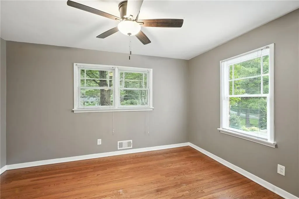 1277 Brookshire Lane Ne, Brookhaven, Georgia 30319, 4 Bedrooms Bedrooms, ,3 BathroomsBathrooms,Residential,For Sale,1277 Brookshire Lane Ne,7630623