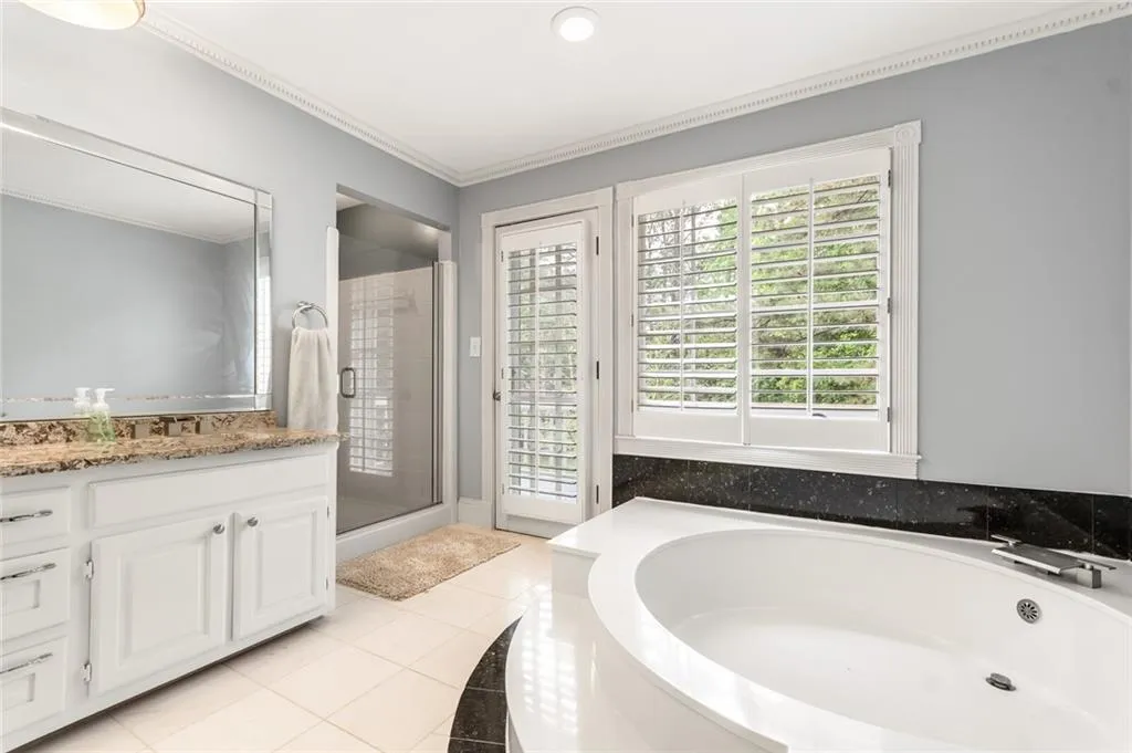 2665 Spalding Drive, Sandy Springs, Georgia 30350, 7 Bedrooms Bedrooms, ,4 BathroomsBathrooms,Residential,Sold,2665 Spalding Drive,6871893