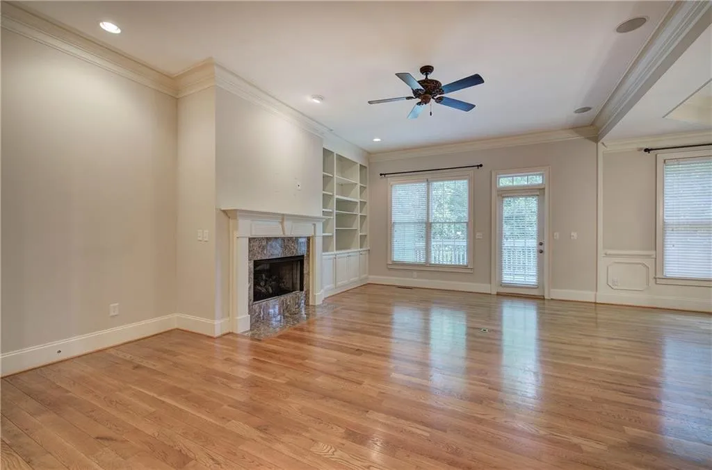 Atlanta, Georgia 30342, 4 Bedrooms Bedrooms, ,3 BathroomsBathrooms,Residential,Sold,7582560
