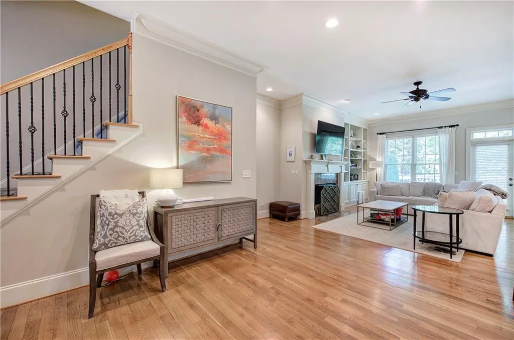 Atlanta, Georgia 30342, 4 Bedrooms Bedrooms, ,3 BathroomsBathrooms,Residential,Sold,7582560