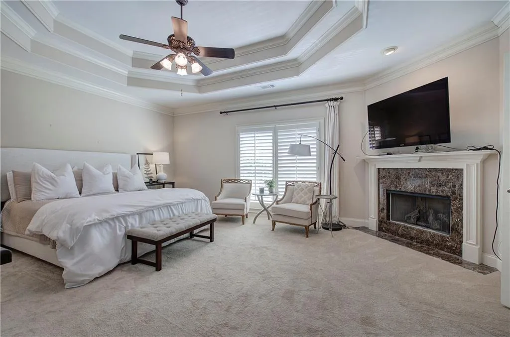 Atlanta, Georgia 30342, 4 Bedrooms Bedrooms, ,3 BathroomsBathrooms,Residential,Sold,7582560