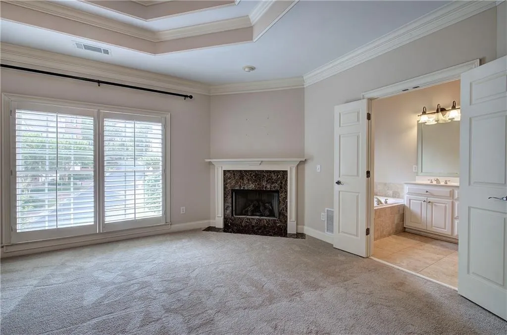 Atlanta, Georgia 30342, 4 Bedrooms Bedrooms, ,3 BathroomsBathrooms,Residential,Sold,7582560