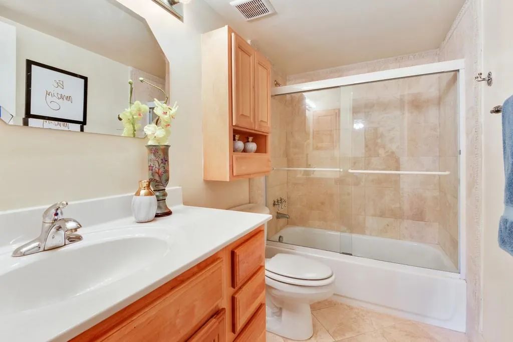 795 Hammond Drive Unit 709, Atlanta, Georgia 30328, 1 Bedroom Bedrooms, ,1 BathroomBathrooms,Residential,Sold,795 Hammond Drive Unit 709,6502621