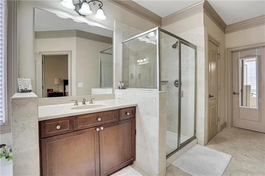 972 Persimmon Point, Sandy Springs, Georgia 30328, 3 Bedrooms Bedrooms, ,3 BathroomsBathrooms,Residential,Sold,972 Persimmon Point,7094008