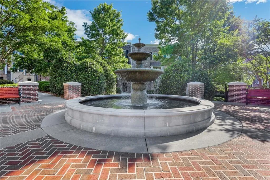 972 Persimmon Point, Sandy Springs, Georgia 30328, 3 Bedrooms Bedrooms, ,3 BathroomsBathrooms,Residential,Sold,972 Persimmon Point,7094008