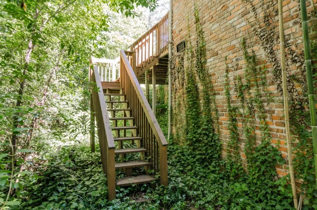 6310 Cherry Tree Lane, Sandy Springs, Georgia 30328, 3 Bedrooms Bedrooms, ,2 BathroomsBathrooms,Residential,Sold,6310 Cherry Tree Lane,5869697