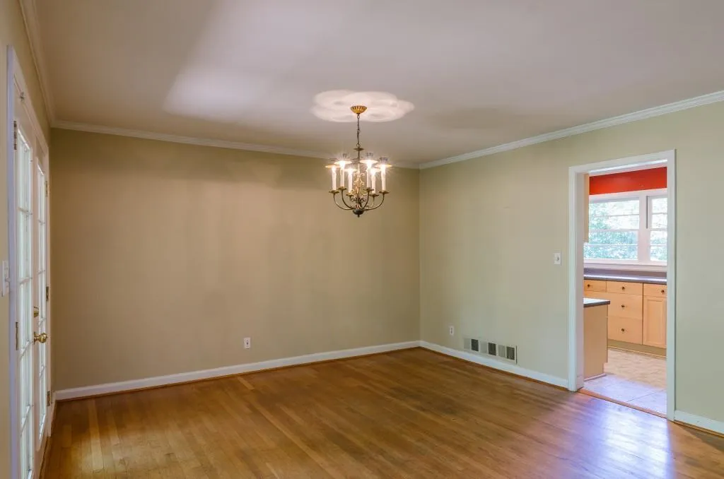 6310 Cherry Tree Lane, Sandy Springs, Georgia 30328, 3 Bedrooms Bedrooms, ,2 BathroomsBathrooms,Residential,Sold,6310 Cherry Tree Lane,5869697