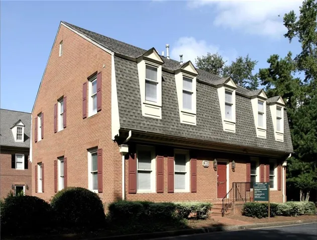 680 Village Trace Ne Unit 20/b, Marietta, Georgia 30067
