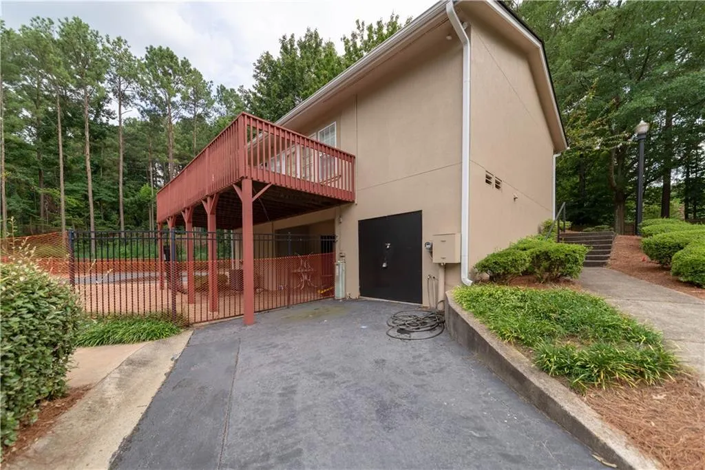 1204 Masons Creek Circle, Sandy Springs, Georgia 30350, 2 Bedrooms Bedrooms, ,2 BathroomsBathrooms,Residential,Sold,1204 Masons Creek Circle,6777644