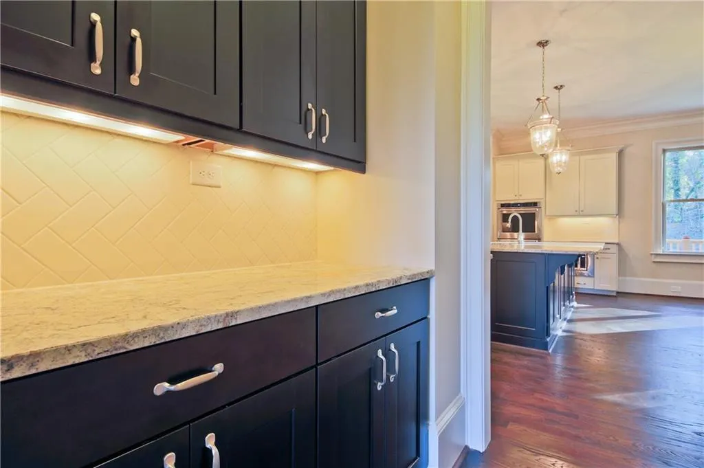 6315 Long Island Drive, Sandy Springs, Georgia 30328, 5 Bedrooms Bedrooms, ,5 BathroomsBathrooms,Residential,Sold,6315 Long Island Drive,5631153