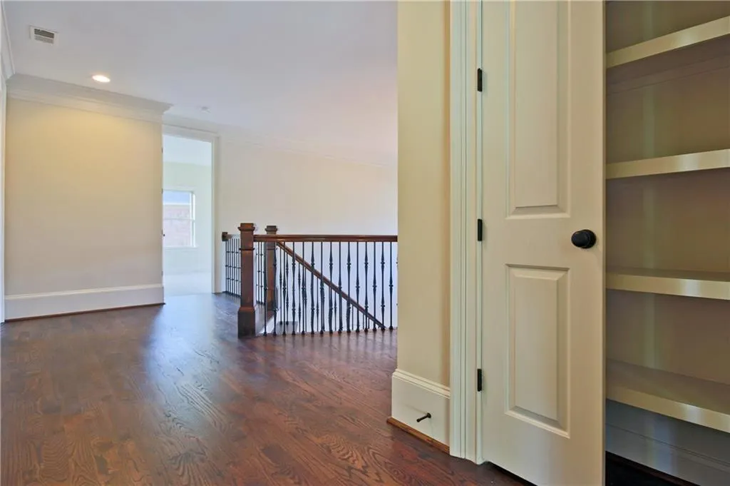 6315 Long Island Drive, Sandy Springs, Georgia 30328, 5 Bedrooms Bedrooms, ,5 BathroomsBathrooms,Residential,Sold,6315 Long Island Drive,5631153