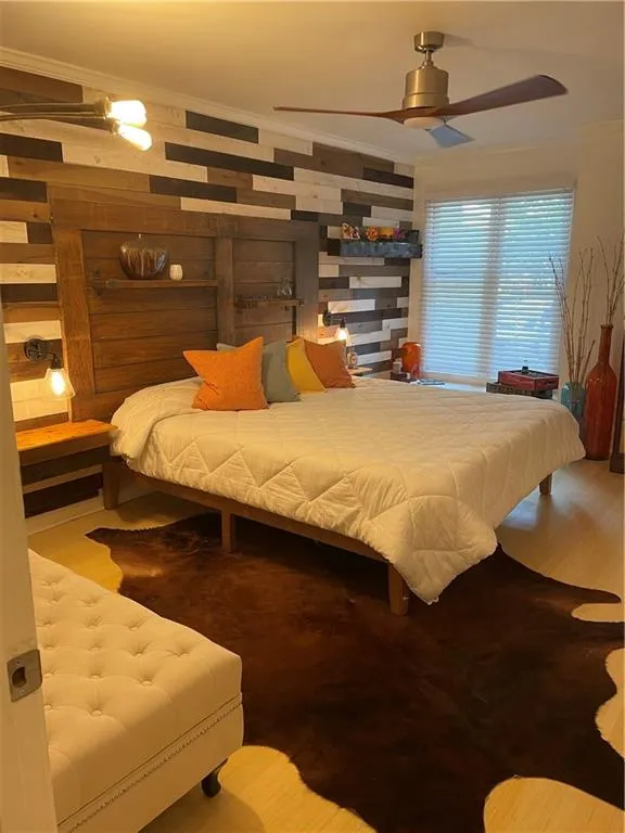 905 Garden Court, Sandy Springs, Georgia 30328, 2 Bedrooms Bedrooms, ,2 BathroomsBathrooms,Residential,Sold,905 Garden Court,6925504