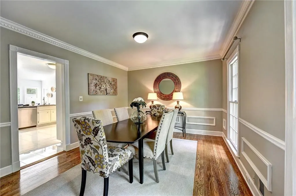 991 Lost Forest Drive, Atlanta, Georgia 30328, 5 Bedrooms Bedrooms, ,4 BathroomsBathrooms,Residential,Sold,991 Lost Forest Drive,6058833
