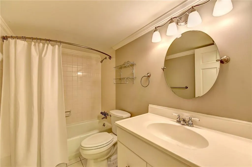 991 Lost Forest Drive, Atlanta, Georgia 30328, 5 Bedrooms Bedrooms, ,4 BathroomsBathrooms,Residential,Sold,991 Lost Forest Drive,6058833