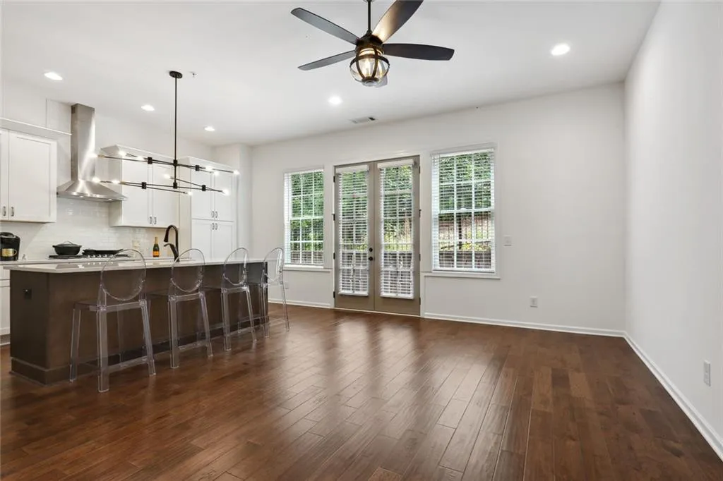 6832 Prelude Drive, Sandy Springs, Georgia 30328, 1 Bedroom Bedrooms, ,1 BathroomBathrooms,Residential,Sold,6832 Prelude Drive,7077009