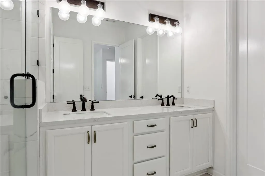 6832 Prelude Drive, Sandy Springs, Georgia 30328, 1 Bedroom Bedrooms, ,1 BathroomBathrooms,Residential,Sold,6832 Prelude Drive,7077009