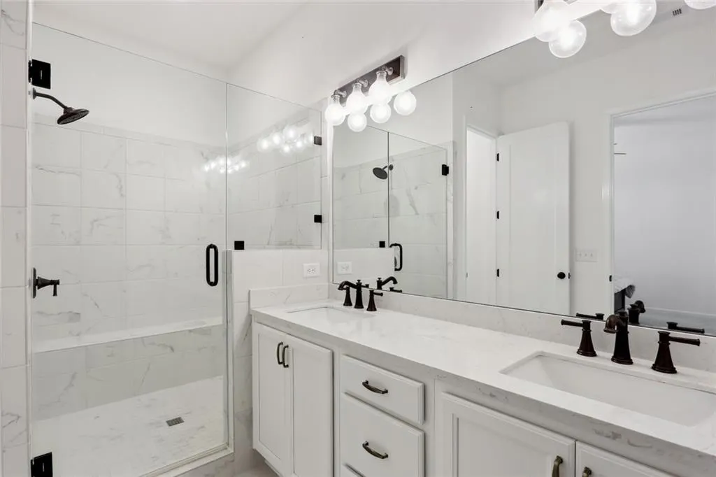 6832 Prelude Drive, Sandy Springs, Georgia 30328, 1 Bedroom Bedrooms, ,1 BathroomBathrooms,Residential,Sold,6832 Prelude Drive,7077009