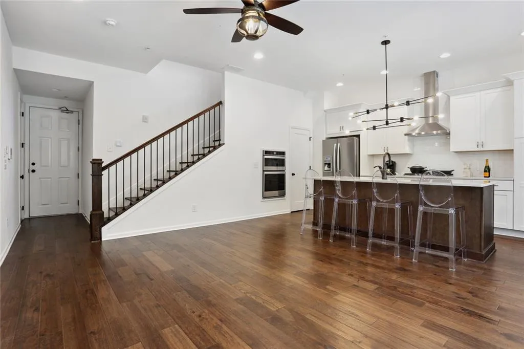 6832 Prelude Drive, Sandy Springs, Georgia 30328, 1 Bedroom Bedrooms, ,1 BathroomBathrooms,Residential,Sold,6832 Prelude Drive,7077009