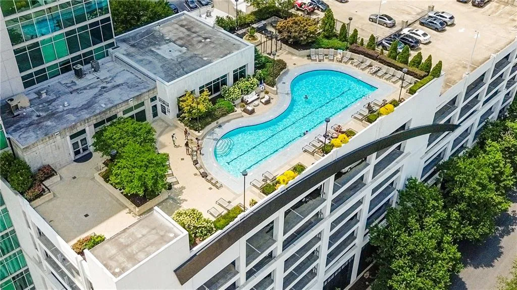 Bird's eye view of a pool area