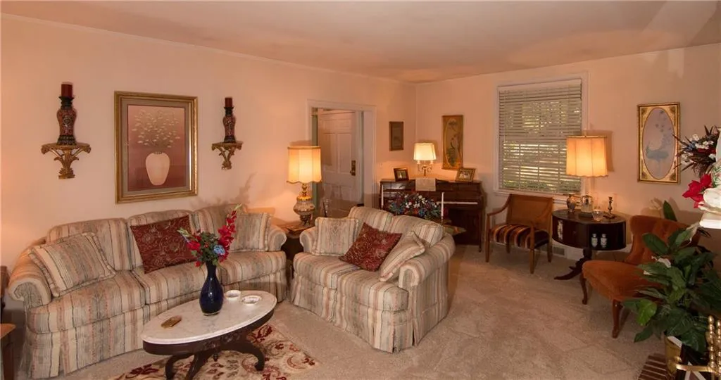 120 Stewart Drive, Sandy Springs, Georgia 30342, 4 Bedrooms Bedrooms, ,3 BathroomsBathrooms,Residential,Sold,120 Stewart Drive,5608184