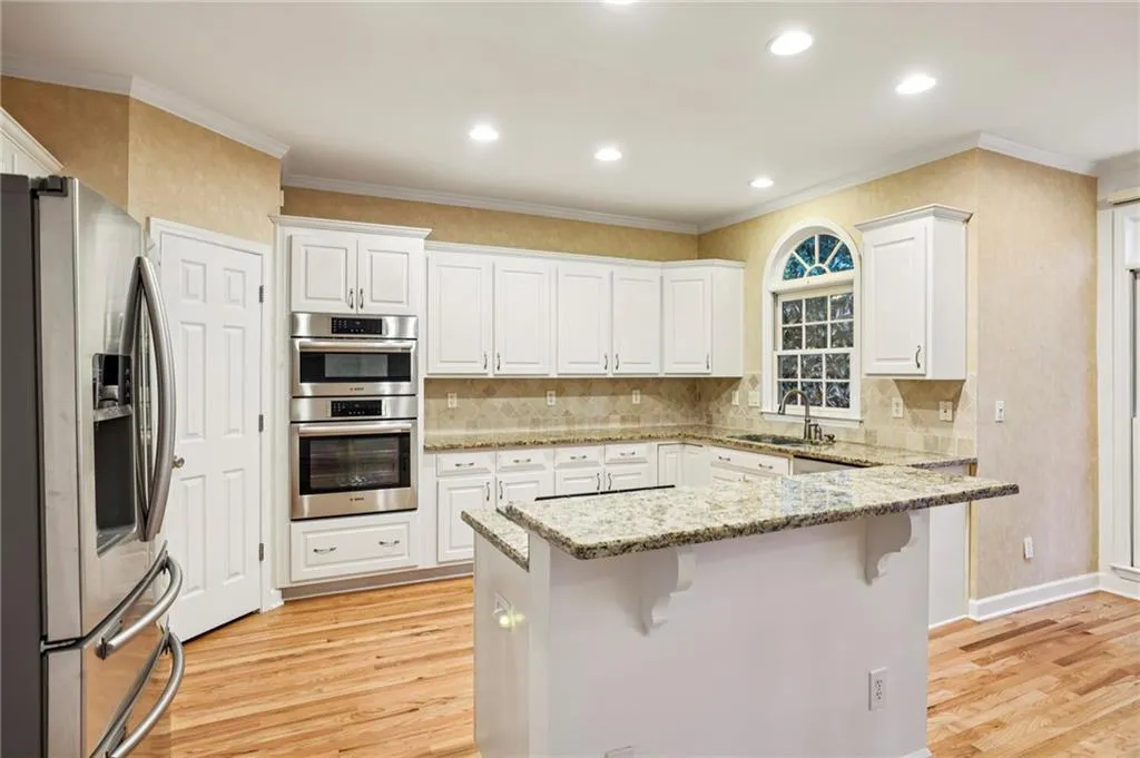 500 Cameron Manor Way, Sandy Springs, Georgia 30328, 4 Bedrooms Bedrooms, ,4 BathroomsBathrooms,Residential,For Sale,500 Cameron Manor Way,7657684