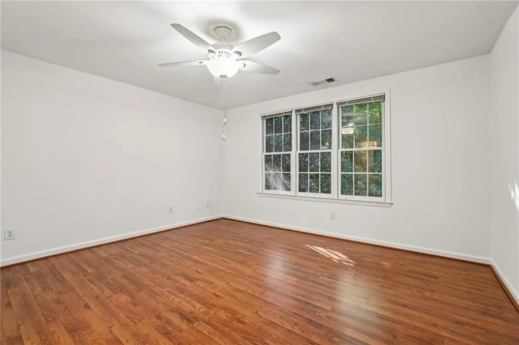 500 Cameron Manor Way, Sandy Springs, Georgia 30328, 4 Bedrooms Bedrooms, ,4 BathroomsBathrooms,Residential,For Sale,500 Cameron Manor Way,7657684