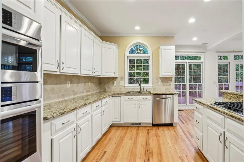 500 Cameron Manor Way, Sandy Springs, Georgia 30328, 4 Bedrooms Bedrooms, ,4 BathroomsBathrooms,Residential,For Sale,500 Cameron Manor Way,7657684