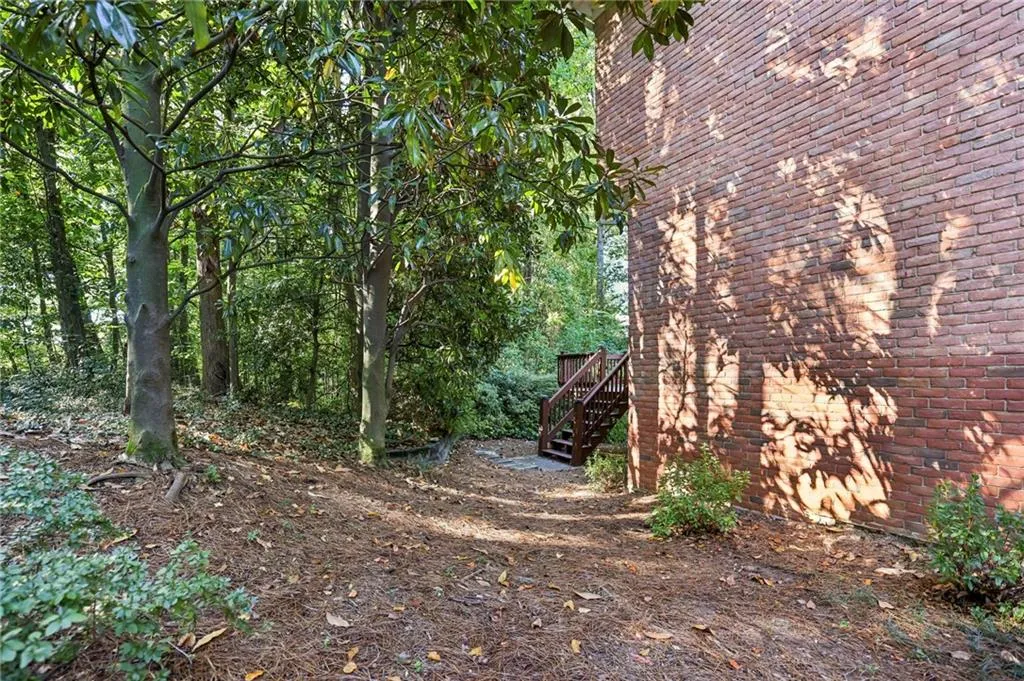 500 Cameron Manor Way, Sandy Springs, Georgia 30328, 4 Bedrooms Bedrooms, ,4 BathroomsBathrooms,Residential,For Sale,500 Cameron Manor Way,7657684