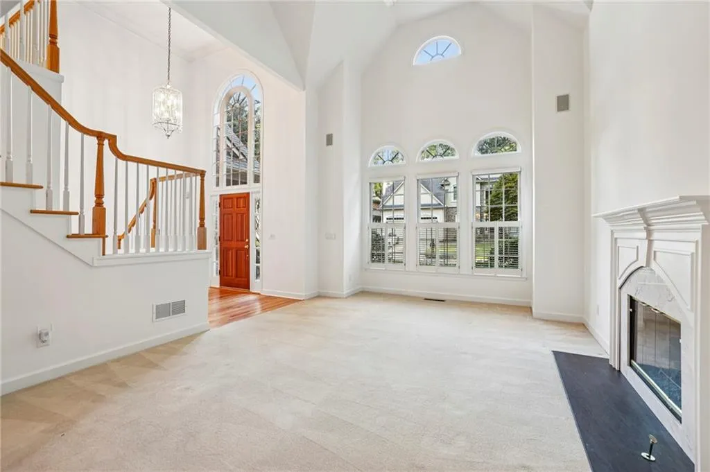 500 Cameron Manor Way, Sandy Springs, Georgia 30328, 4 Bedrooms Bedrooms, ,4 BathroomsBathrooms,Residential,For Sale,500 Cameron Manor Way,7657684