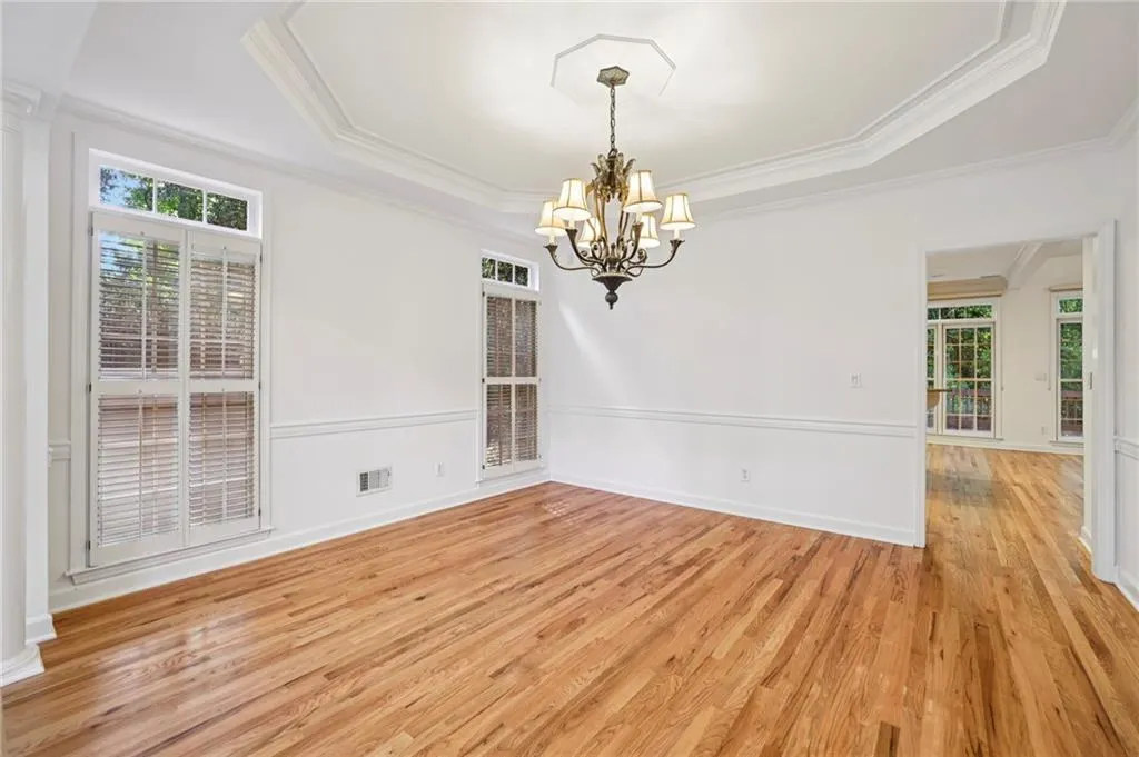 500 Cameron Manor Way, Sandy Springs, Georgia 30328, 4 Bedrooms Bedrooms, ,4 BathroomsBathrooms,Residential,For Sale,500 Cameron Manor Way,7657684