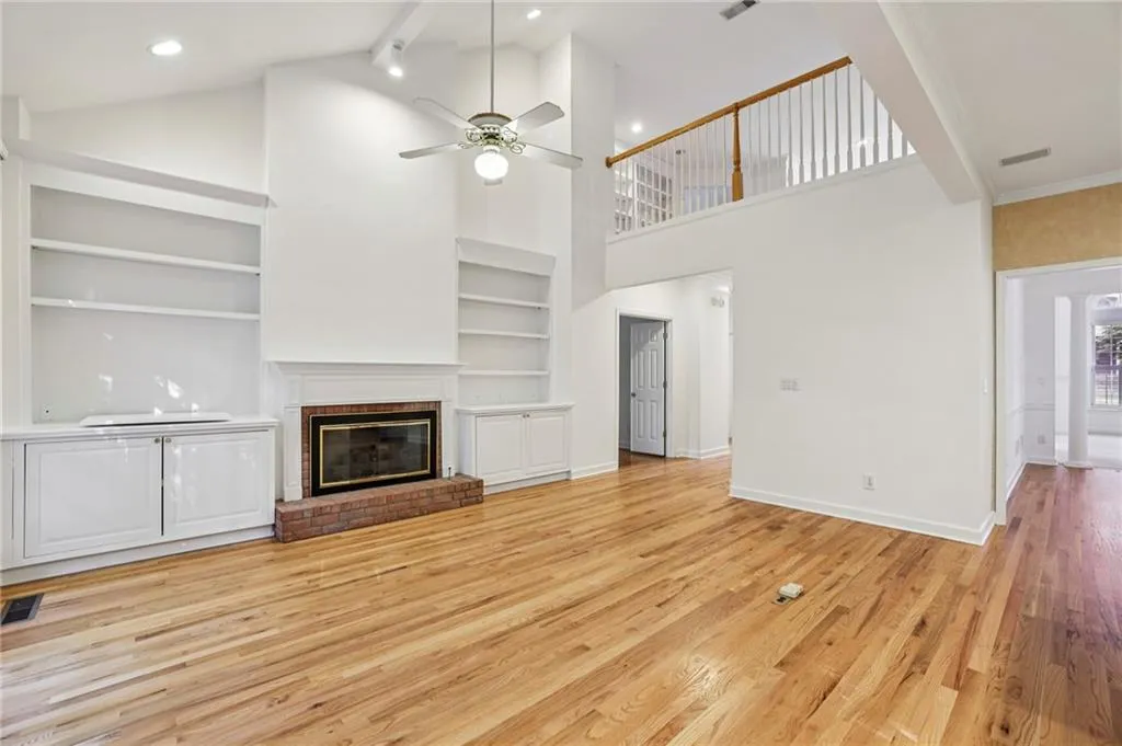500 Cameron Manor Way, Sandy Springs, Georgia 30328, 4 Bedrooms Bedrooms, ,4 BathroomsBathrooms,Residential,For Sale,500 Cameron Manor Way,7657684