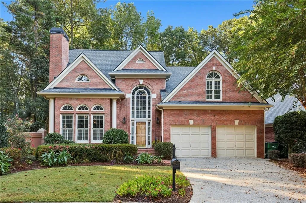 500 Cameron Manor Way, Sandy Springs, Georgia 30328, 4 Bedrooms Bedrooms, ,4 BathroomsBathrooms,Residential,For Sale,500 Cameron Manor Way,7657684