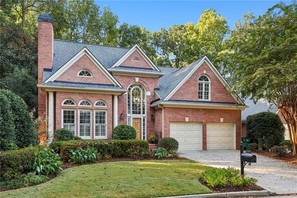 500 Cameron Manor Way, Sandy Springs, Georgia 30328, 4 Bedrooms Bedrooms, ,4 BathroomsBathrooms,Residential,For Sale,500 Cameron Manor Way,7657684