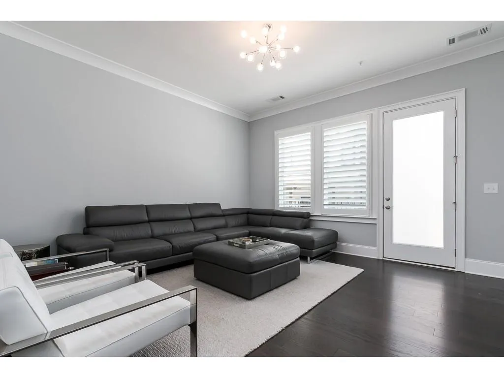 6719 Encore Boulevard, Sandy Springs, Georgia 30328, 3 Bedrooms Bedrooms, ,3 BathroomsBathrooms,Residential,Sold,6719 Encore Boulevard,6785149